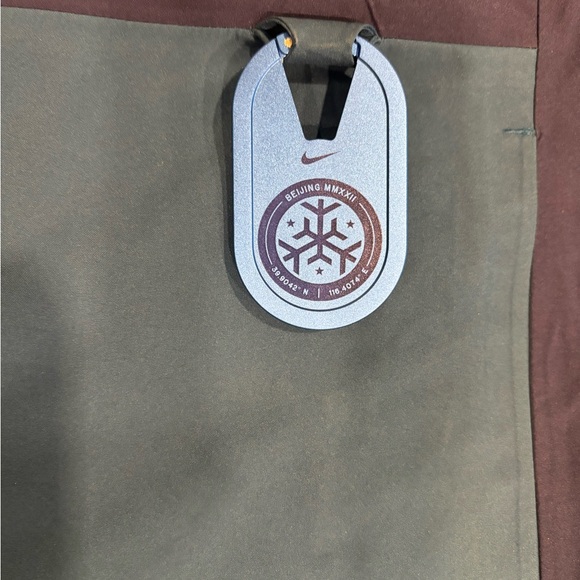 Nike ACG Gore-Tex Storm-FIT USA Olympic Chain of Craters Women’s Size S Jacket - Picture 7 of 11